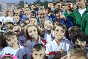 Bakan Kasapoğlu Türkiye Yüzyılı'na gençler damga vuracak