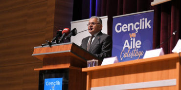Başkan Büyükkılıç, Gençlik ve Aile Çalıştayı’na Katıldı