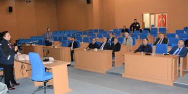 Tuşba’da belediye personeline ‘afetlerde temel ilk yardım uygulamaları’ eğitimi