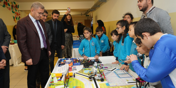 Dünyanın ilk engelsiz atık toplama merkezi Üsküdar’da