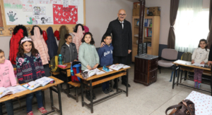 İpekyolu Kaymakamı Aydın, kırsal mahalleleri ziyaret etti