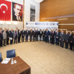 İzmir'de sanayici, tüccar ve esnaf buluşmasının ardından 25 maddelik deklarasyon açıklandı