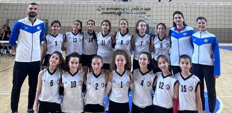 Midi Kızlar Türkiye’nin en iyi 32 takım arasında!