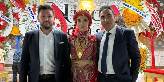 Yazlık ve Polat ailelerinin mutlu günü